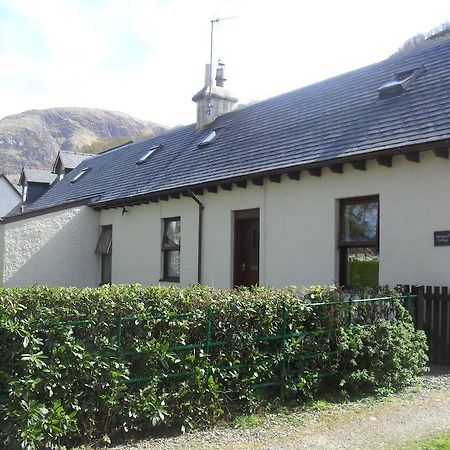 Springwell Cottage Fort William Room photo